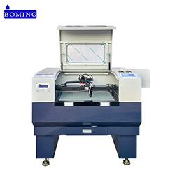 Máy ảnh nhãn dệt Boming bán chạy Máy cắt laser